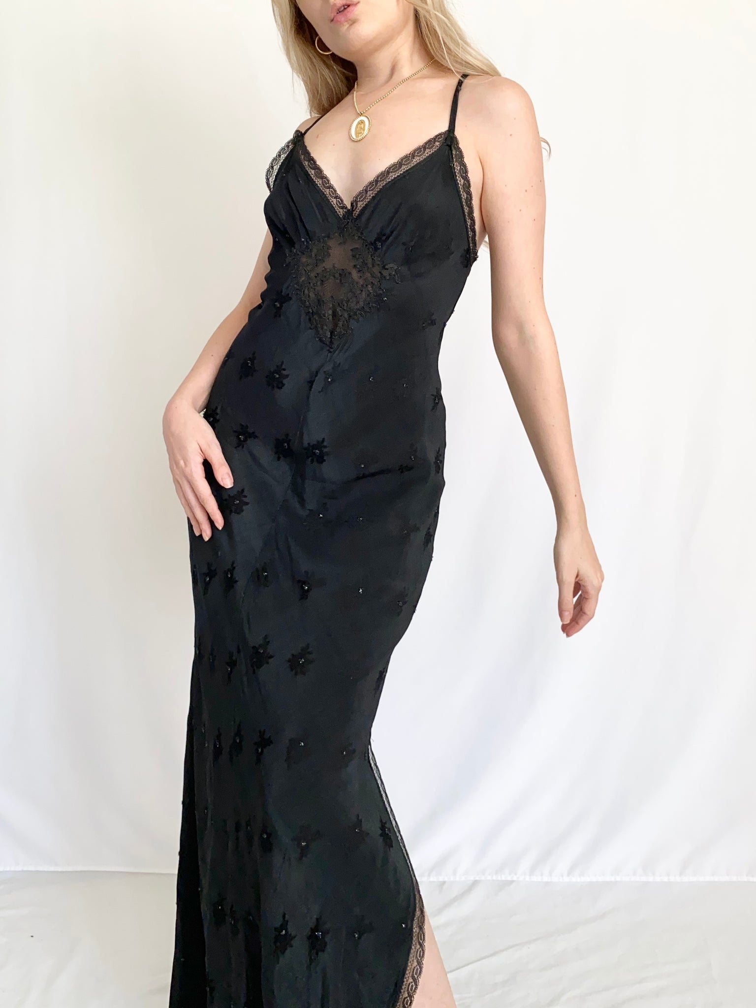 Vintage Christian Dior Black Flower Slip Dress (S) – Amethyst Lullabies Vintage Christian Dior Black Flower Slip Dress (S) – Amethyst Lullabies