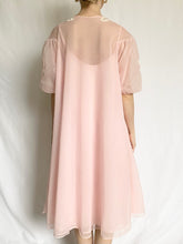 Load image into Gallery viewer, Fairy Flutters 60s Pink Peignoir and Nightgown Set (S/M)
