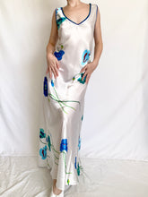 Load image into Gallery viewer, Floral 1980s Valentino Slip Gown Dress (L)

