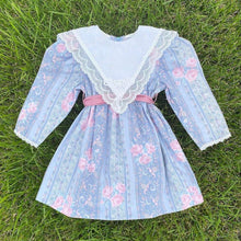 Load image into Gallery viewer, 1980s Rose Lace Bib Tea Party Dress (2T)
