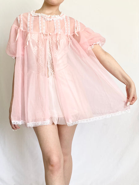 Sweet Like Candy 1960s Bubblegum Pink Puff Sleeve Peignoir (XS-XXS)