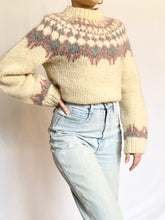 Load image into Gallery viewer, 1970s Hand Knit Icelandic Pure Wool Sweater
