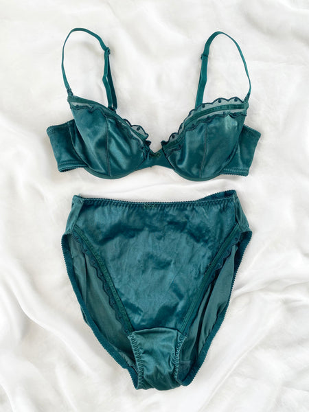 Emerald 80s Christian Dior Bra & Panty Set (36B, M)