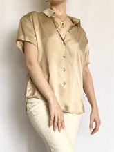 Load image into Gallery viewer, 1990s Pure Silk Champagne Button Up Blouse (10P)
