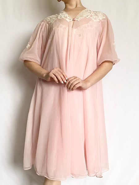 Fairy Flutters 60s Pink Peignoir and Nightgown Set (S/M)