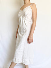 Load image into Gallery viewer, Eyelet 1950s Cottage Slip Dress (S/M)
