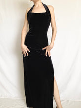 Load image into Gallery viewer, Black Velvet 90s Halter Dress (XS)
