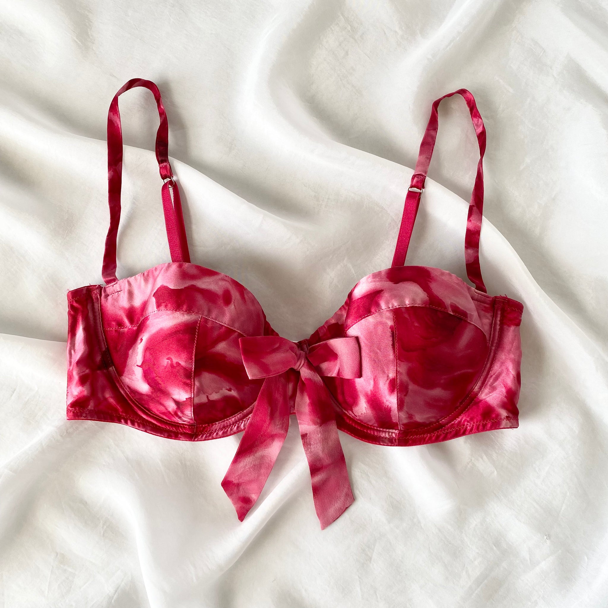 Victoria's Secret Silk Roses Bra (36B) – Amethyst Lullabies