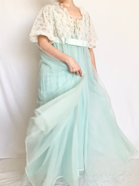 Baby Blue 1950s Vintage Nylon Peignoir & Nightgown Set (S)