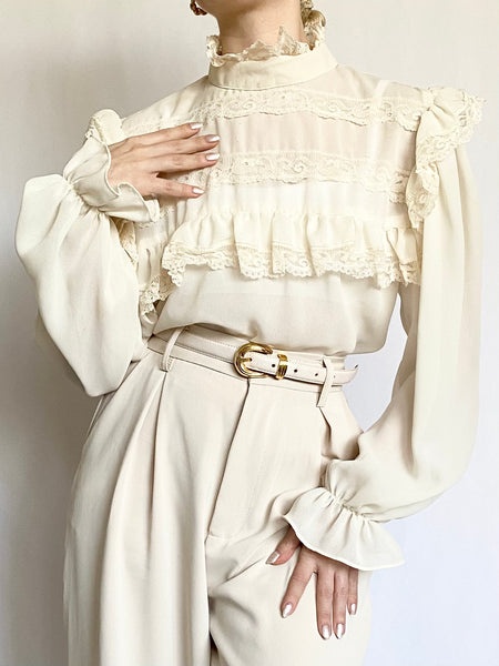 Poet Sleeve Lace Ruffle 1970s Blouse (M)